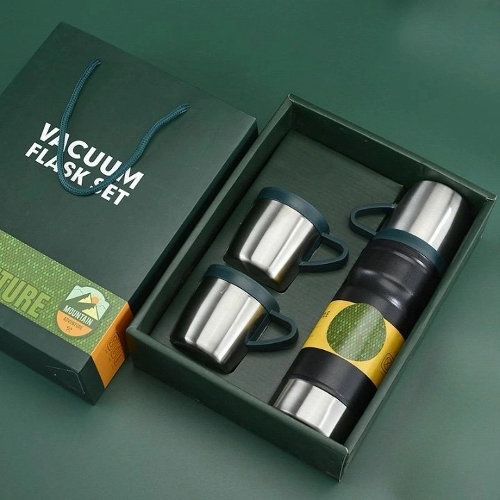 6012 - 3 Bardaklı 680ml Termos Set - Yeşil